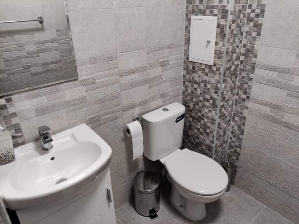 Apartment Anelia 3 Пловдив Екстер'єр фото